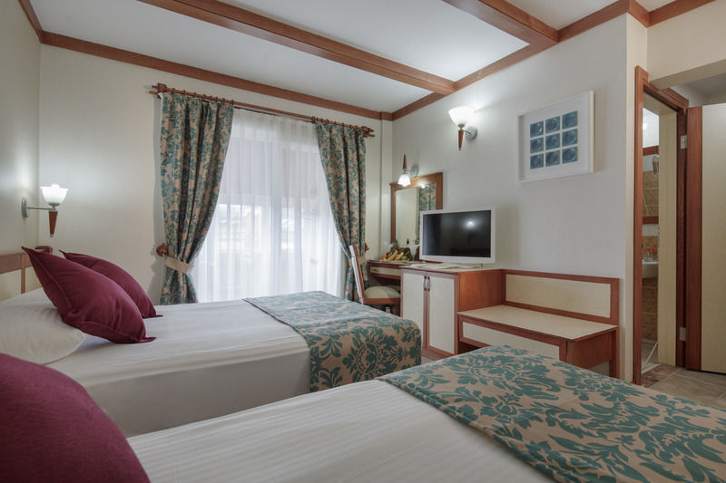 Alaiye Kleopatra Hotel Alanya Bagian luar foto