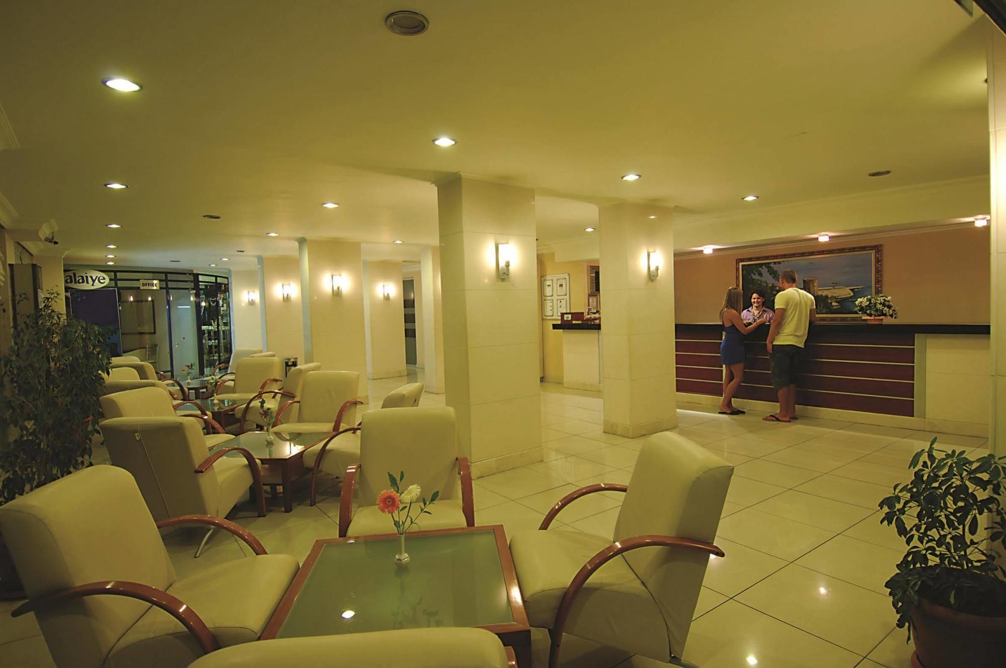 Alaiye Kleopatra Hotel Alanya Bagian luar foto