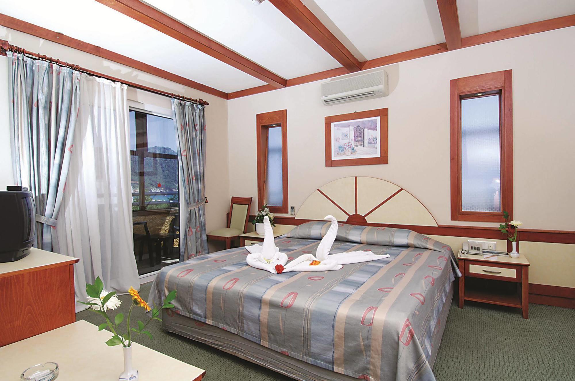 Alaiye Kleopatra Hotel Alanya Bagian luar foto